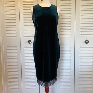 Green Velvet Maternity Event Dress